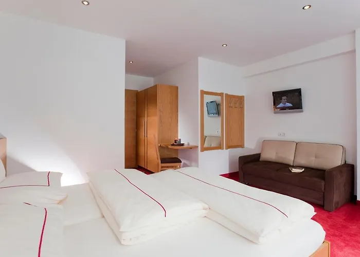 Hotel Garni Auriga Ischgl